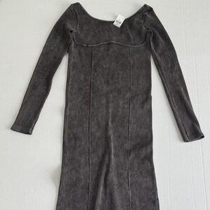 BDG Urban Outfitters Seamless Stretch Rib-Knit Fabric Midi Dress